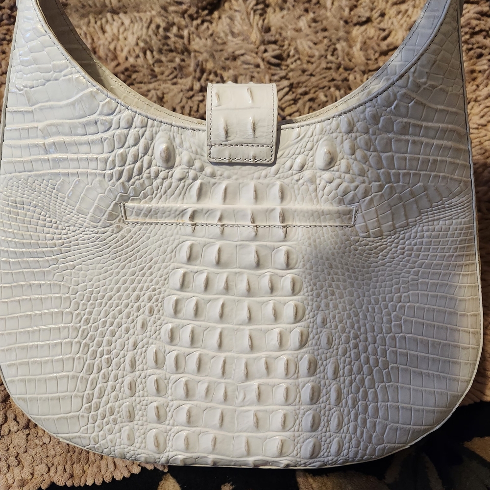 Brahmin Genuine Leather White Shoulder Bag with Gold Hardware 12.5"x12"x3. 5" - Picture 4 of 7